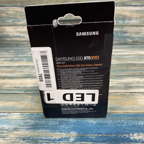 MZ-77E4T0B/AM Samsung 870 EVO 4TB 6Gbps SATA 2.5 Inch Internal SSD - Afbeelding 2 van 4