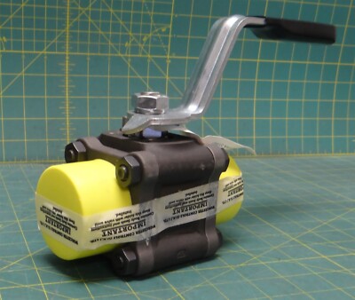 Flowserve Worcester Controls 44 Series 3 Way Ball Valve 15 AW44-4466PM DN40 Ball