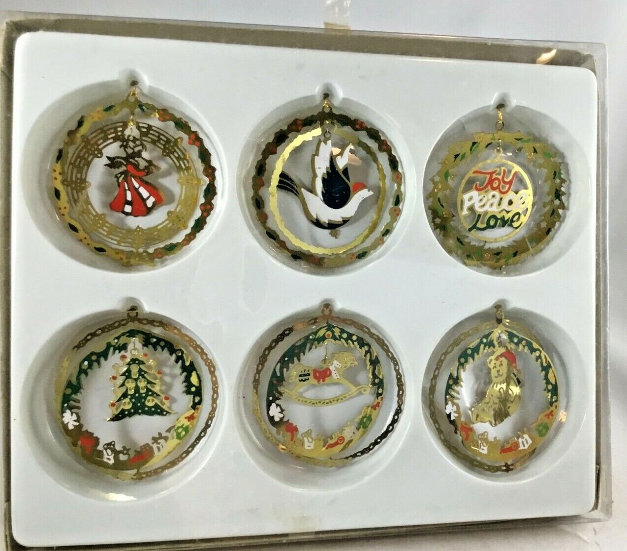 Foto 1 di 3