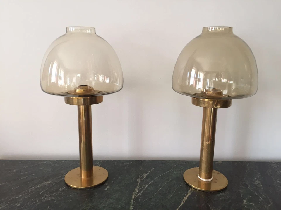 1 de 2 lámparas de candelabro de latón Hans-Agne Jakobsson, Markaryd, Suecia, mediados del siglo XX Foto 2 de 4