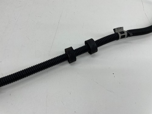 MERCEDES E-CLASS C207 E350 POSITIVE BATTERY TERMINAL WIRE CABLE 2010-2013 - Picture 4 of 17