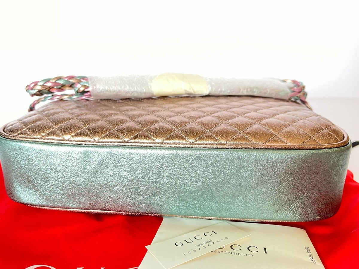 Gucci Trapuntata Medium Camera Shoulder Bag Quilted Metallic Gucci Trapuntata Medium Camera Shoulder Bag Quilted Metallic