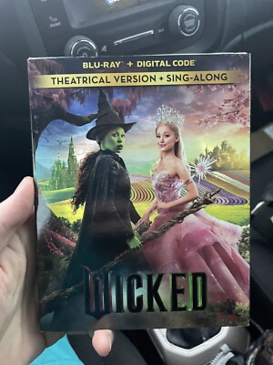 Wicked - Blu-ray + Digital Blu-ray  NEW