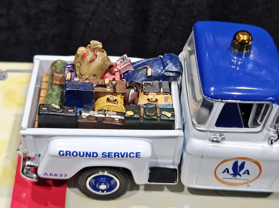 Matchbox 57 1957 Chevy Pickup Truck American Airlines Chevrolet YIS04-M 1:43 - Image 3 of 4