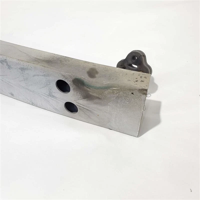 Barra de impacto trasera OEM 2004 2005 2006 2007 Jaguar XJ8 Foto 2 de 4