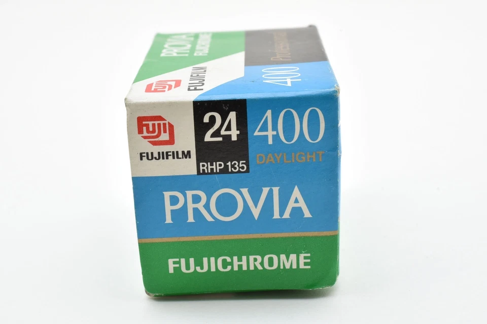 Fujichrome Provia 400 Professional Color Reversal 35mm Film 36 exp Japan - 5054 - Image 2 of 4