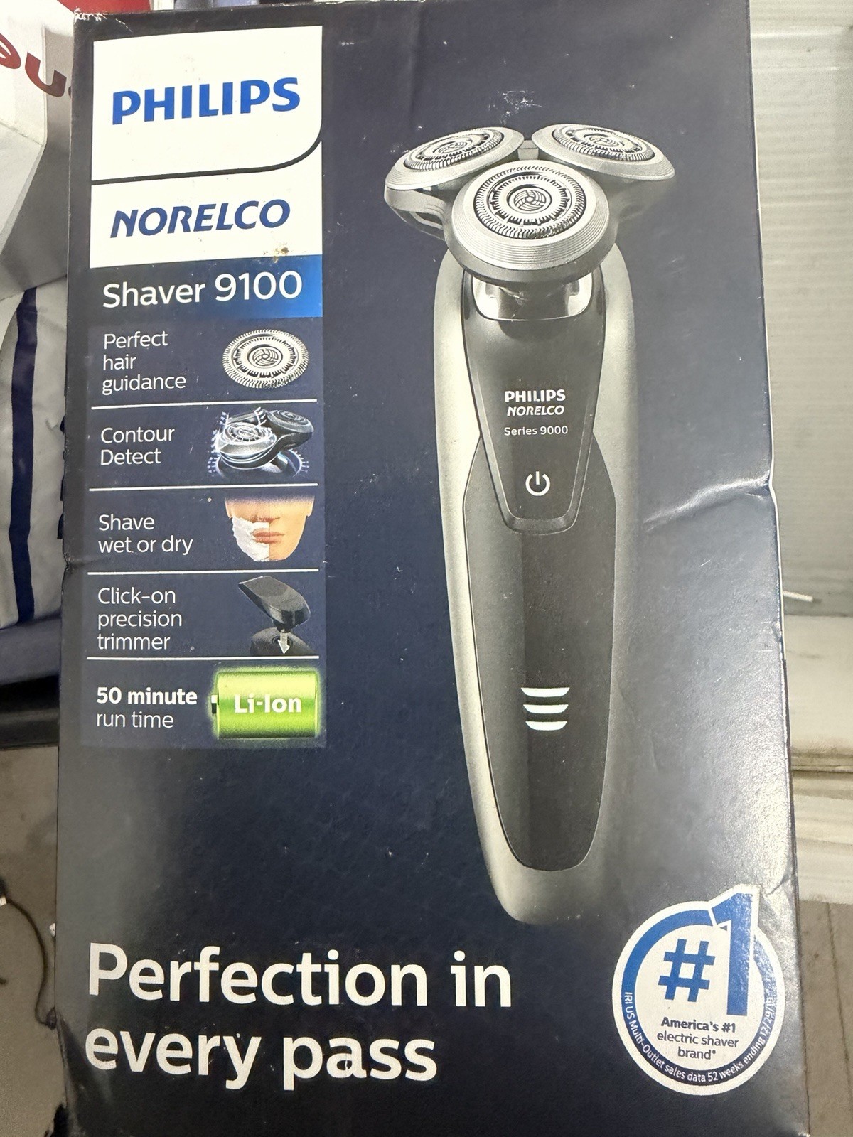 Philips Norelco Series 9100 Electric Shaver S916183 New dama