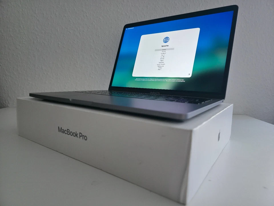 Apple MacBook Pro 13" M1 · 16GB · 2TB, Foto 2 von 5