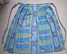 Vintage Mid Century Half Apron Pinny Blue Green Pattern With Pocket, Kitchenalia