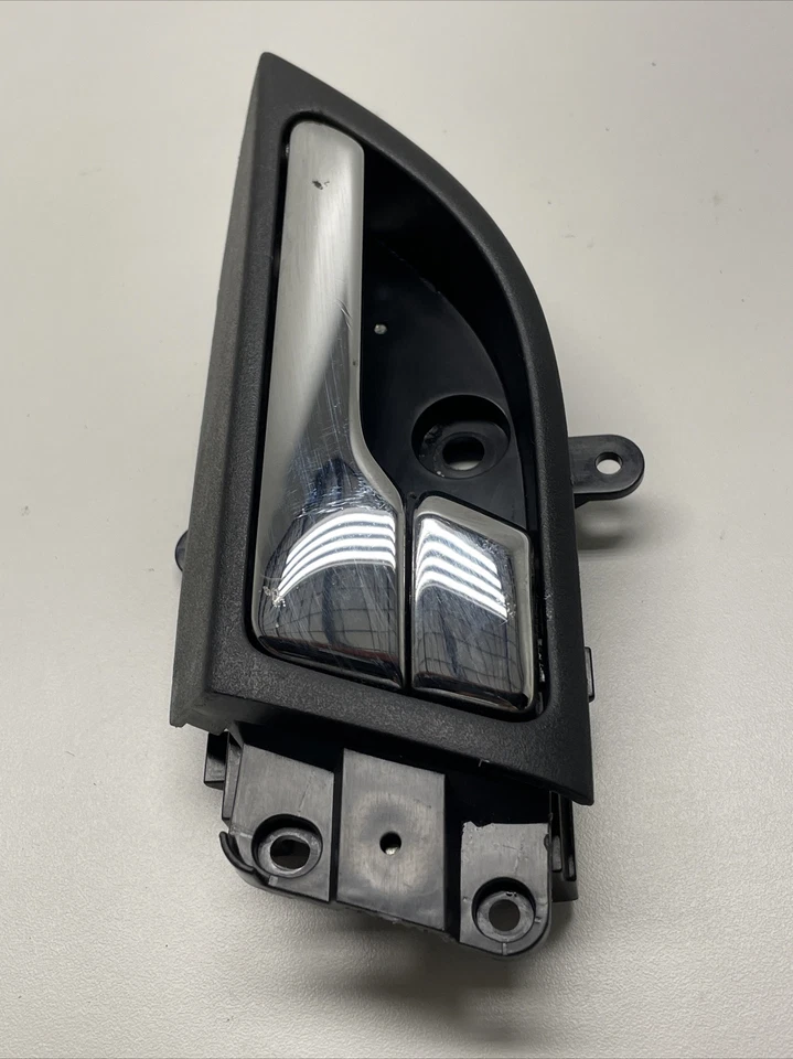 2015 BMW 328i Rear Right back door interior handle inner OEM — 第 2/4 张图片