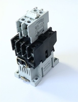 SPRECHER & SCHUH  CA3-16-10 Schütz/ Motorstarter - Spule  220 V  + CA 3-P