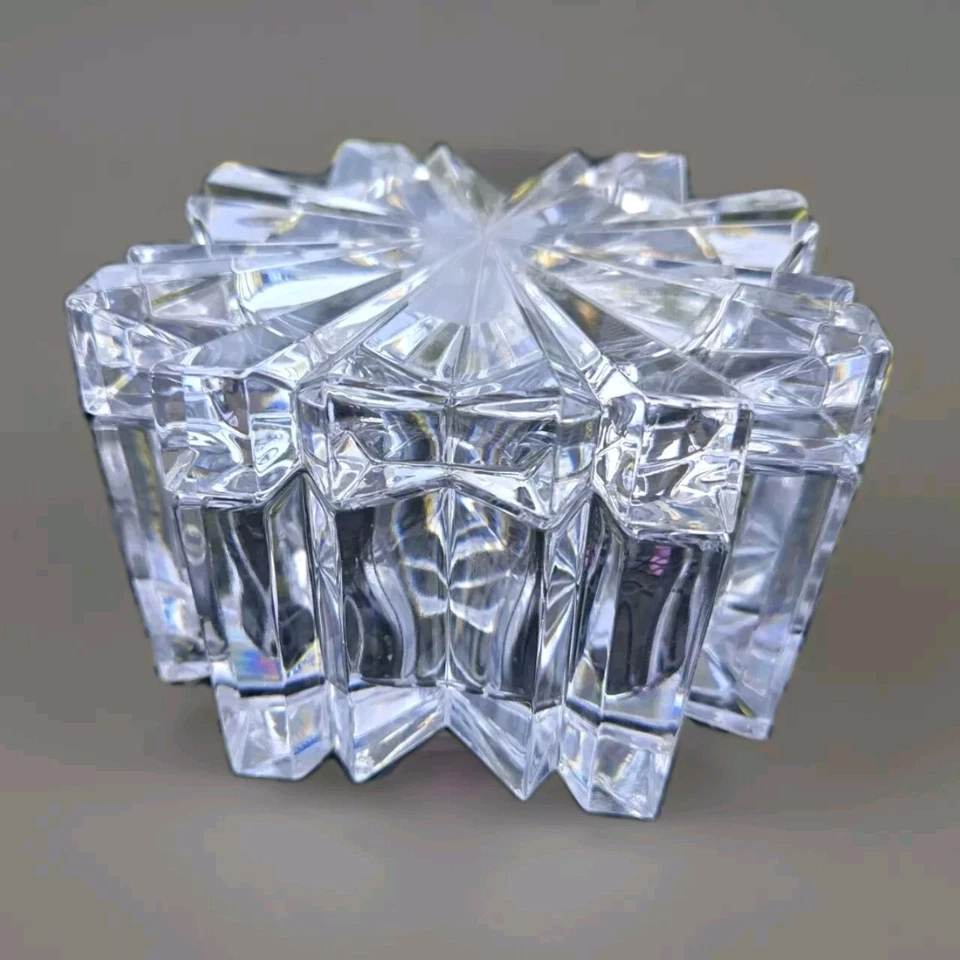 Prato de doces Mikasa Crystal Austria Starfire 4,75"W 3 1/8"T deslumbrante Art Deco LEIA - Imagem 2 de 4