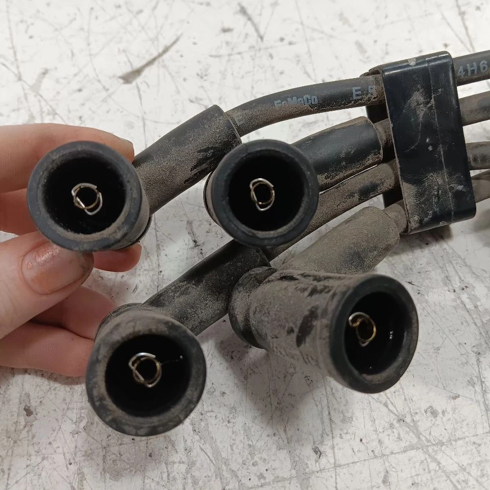 Cables de bujía Ford Fiesta 2014 2015 2016 2017 2018 2019 Foto 2 de 4