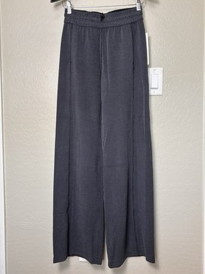 NWT Lululemon Ribbed Softstreme MR Pant 32  - BLACK - Size 4