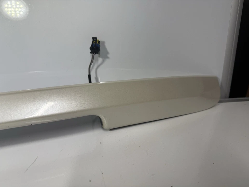 07-14 GMC Yukon Tahoe Escalade manija de puerta trasera puerta elevadora tracción U800J OEM * Foto 4 de 4