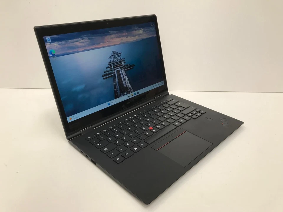 Lenovo ThinkPad X1 Yoga G3 · i5-8250U · 8GB · 256GB, foto 2 di 5