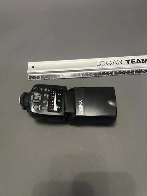 YONGNUO Speedlite YN-560-III Shoe Mount Flash for Canon - Image 4 of 4