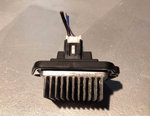 Mazda 6 GH Schrägheck Wiederstand Heizung Steuergerät PM010010B