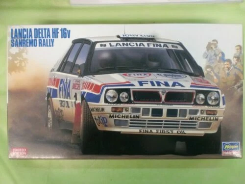 Modellini statici di auto da corsa Scala 1:24 per Lancia