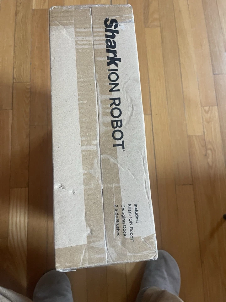 Shark AV753 ION Robot Vacuum, Tri-Brush System,120 Min Runtime,new,Original Pack - Image 2 of 4