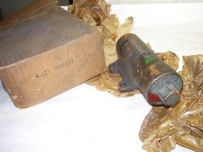 1948-50 Buick Dynaflow transmission accumulat...