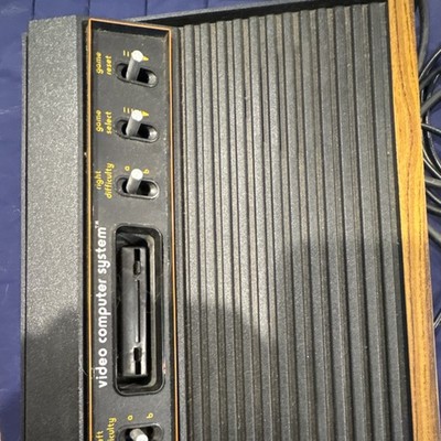 Atari 2600 Home Console Black Brown Woodgrain Panel RF CX-2600