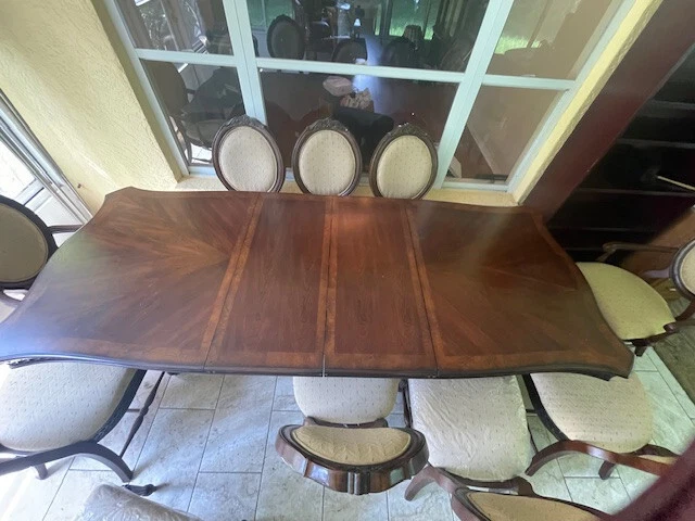 solid wood furniture dining room - Image 4 of 4