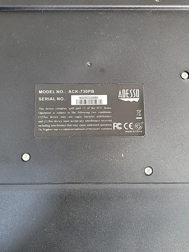 Adesso ACK-730PB Easytouch 730 Touchpad Keyboard - Image 2 of 2