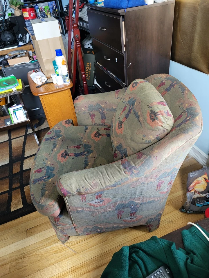 living room chair - Image 4 of 4