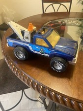VINTAGE 1980 Era Captain Hook Wrecker Tow Truck Blue Pressed Steel 12" USA