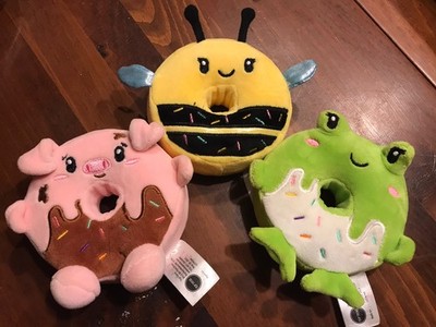 Top Trenz Squash Buddies Donut Shop Frog, Bee, Pig Scented Slow Rise Plush New