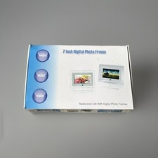 Digital photo frame