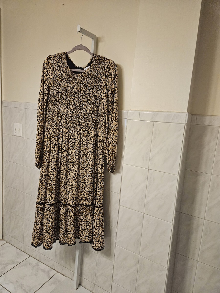 LOST + WANDER LONG SLEEVES MAXI DRESS SIZE LARGE NEW WITHOUT TAG