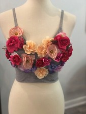 set of 2 Nautica fashion 3D flower sports bra/crop top, size S