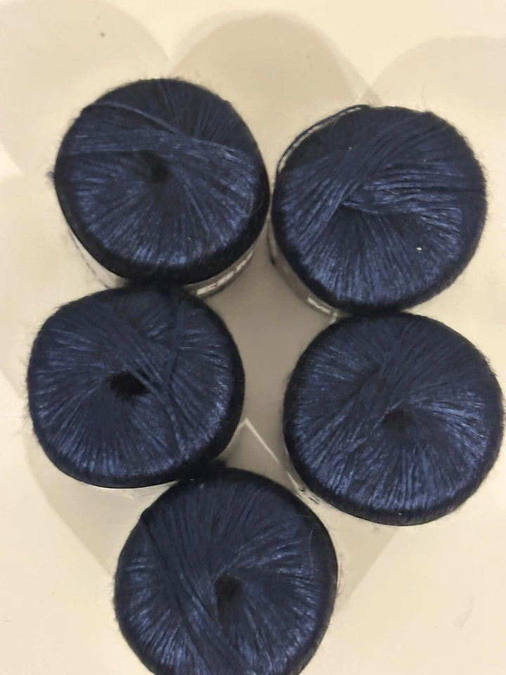 Feza Mesmerize Novedad Hilo Color Azul Oscuro Lote de 5 Foto 4 de 4