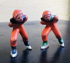 Barclay MANOIL Ice Skaters Pair of Lead Figurines Antique 1930-40's 