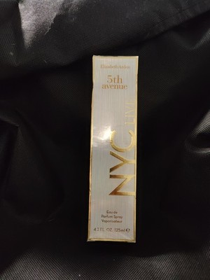 Elizabeth Arden 5th Avenue NYC Live Perfume Women Eau de Parfum, 4.2 oz
