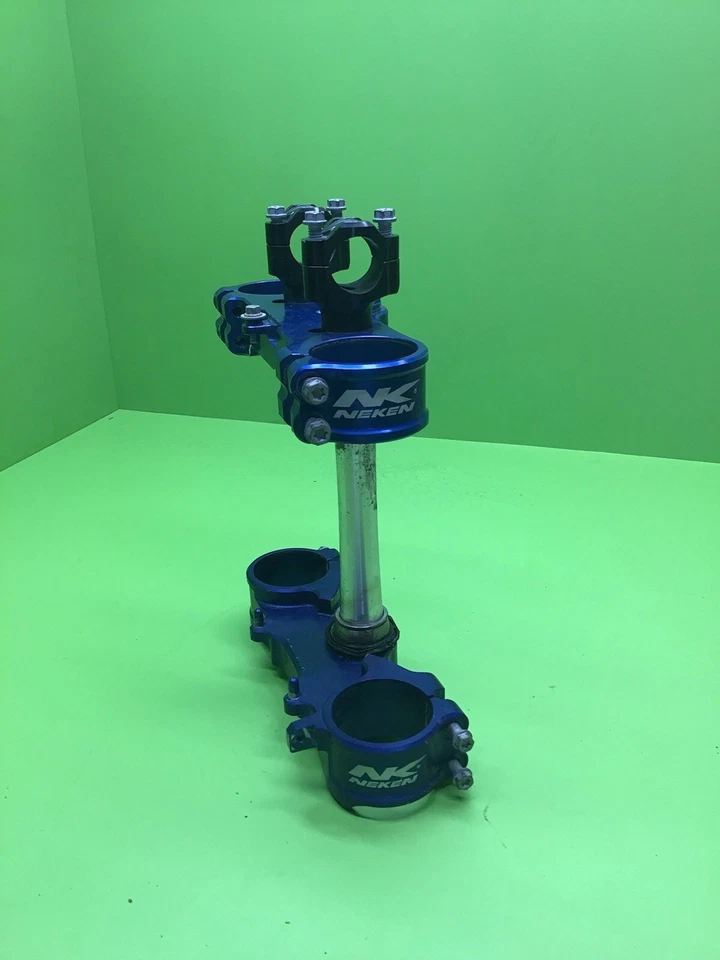 Abrazaderas triples Neken Kawasaki KX250f 450F azul Foto 3 de 4