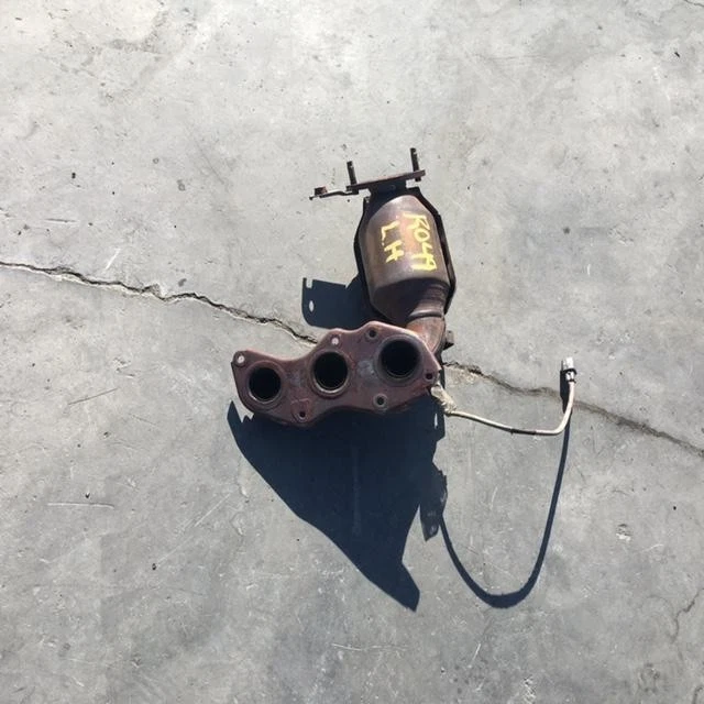 07-09 Conjunto de colector de escape convertidor catalítico Sienna RAV4 Highlander RX350 Foto 2 de 4