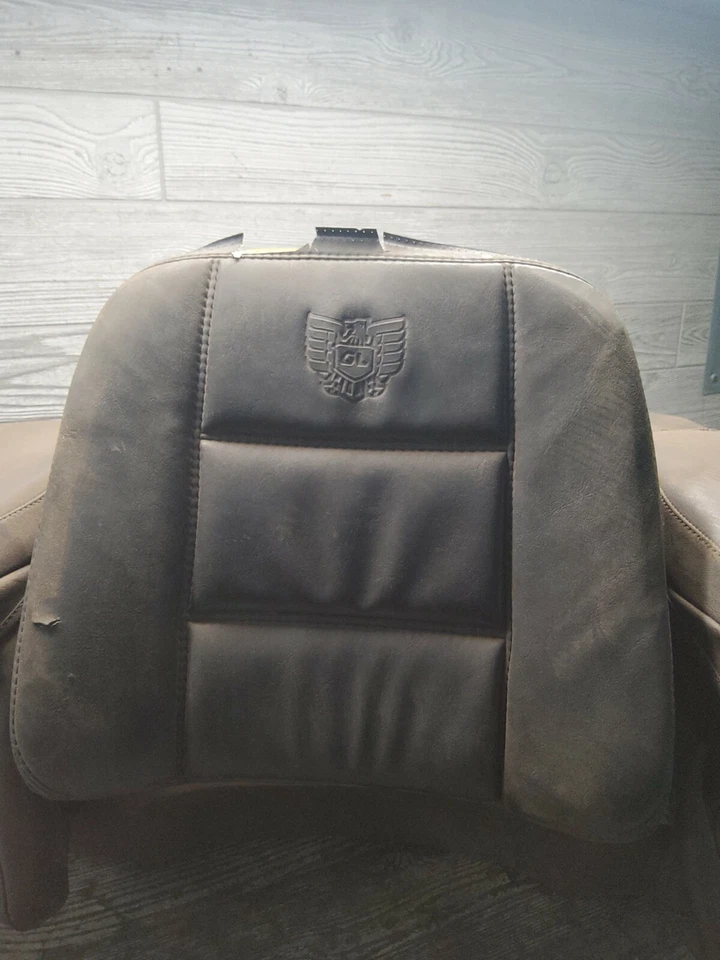 1984 84 83-87 HONDA GOLDWING 1200A REAR BACK REST SEAT TRUNK LID COMPARTMENT - Image 2 of 4