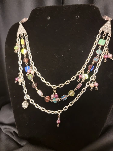 BAKELITE VINTAGE Necklace. Beautiful, Relic Original piece/ Jewelry.