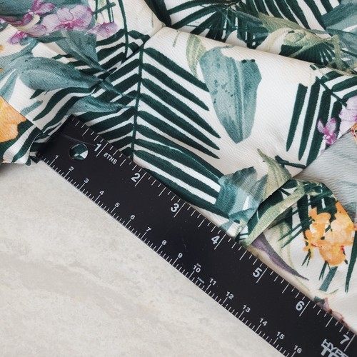 Carolina Belle Shorts Größe 12 Blumenmuster tropisch plissiert seitlicher Reißverschluss fließend leicht - Bild 8 von 13