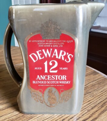 DEWAR'S 12 ANCESTOR  SCOTCH  WHISKY CERAMIC PITCHER   OLIVE GREEN  RED AND GOLD 