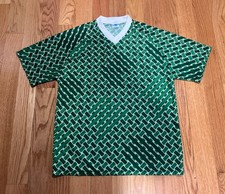 Vintage High 5 Soccer Club Jersey #19 Size Medium Futbol Green EUC