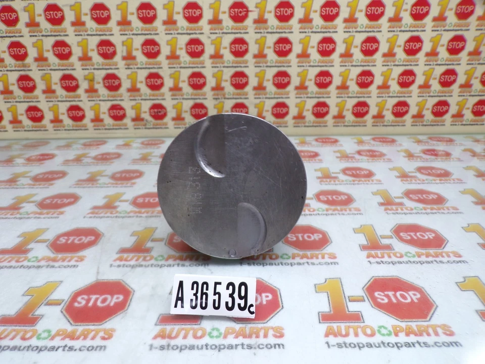 2010-2013 CHEVROLET SILVERADO 1500 PISTON W/ CONNECTING ROD 19208675 OEM - Image 3 of 4