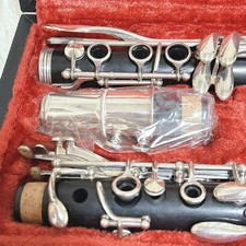 Buffet Crampon E13 Clarinet Wood body Used with Hard case