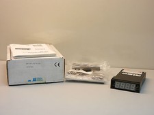OMEGA DP116-JC2-9/26 NEW THERMOCOUPLE MINIATURE PANEL THERMOMETER DP116JC2926
