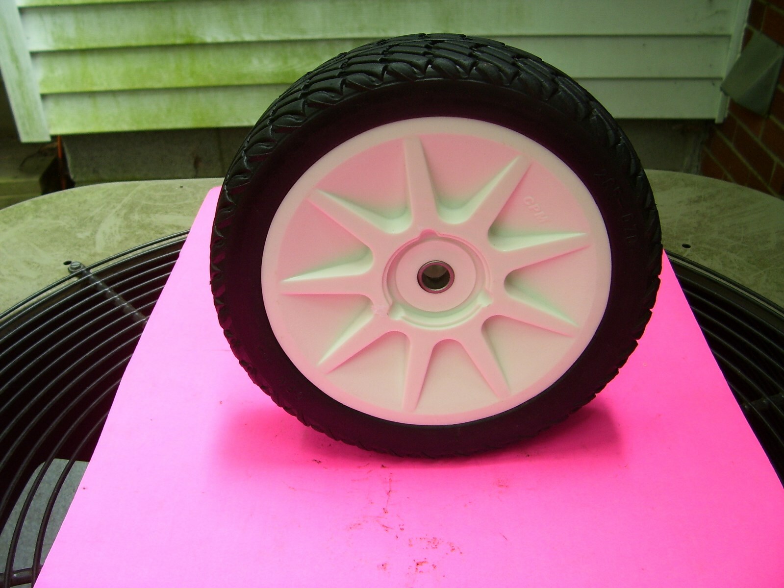 PAIR OF (2) LAWN BOY SELFPROPELLED DRIVE WHEELS ( NEW ) eBay