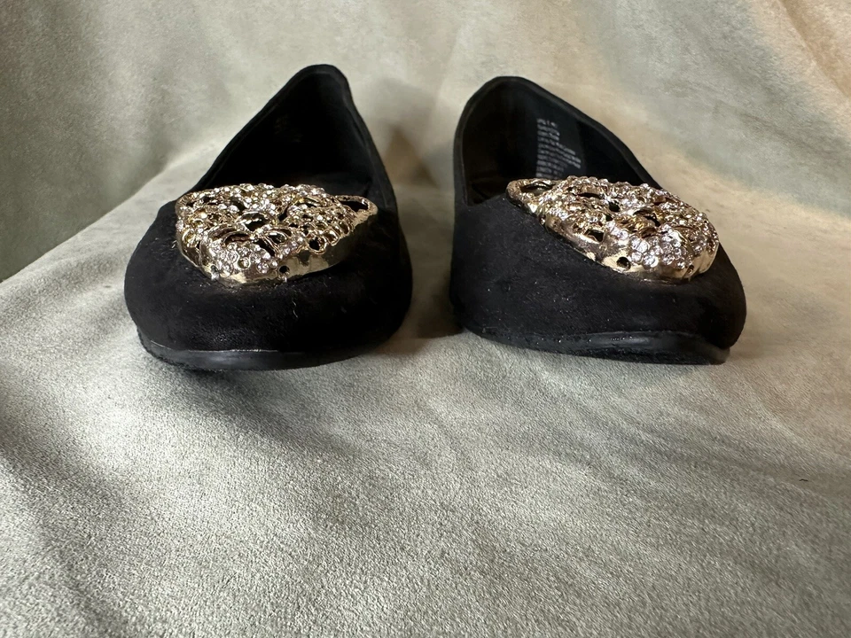 Cabeza de guepardo rock & republicano estrás adornada punta plana talla 6 Foto 3 de 4