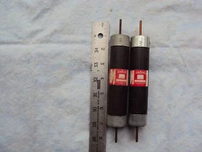 LOT OF 2  CEFCO  90 AMP,600 VOLTS OR LESS . ONE TIME FUSE 
